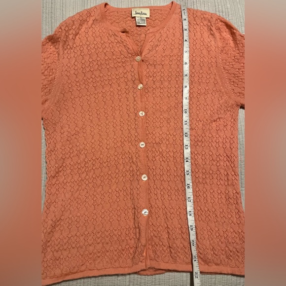 Neiman Marcus lightweight Cashmere Knit Cardigan Size Small - Picture 5 of 8